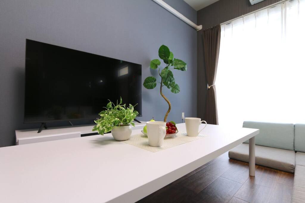 Appartement Eastwo 日本橋でんでんタウンまで徒歩4分の好立地 *